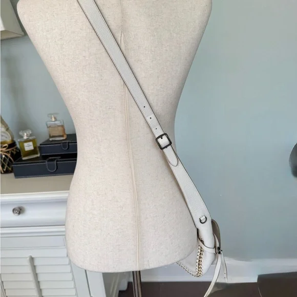 Coach Soft White Pebble Leather Crossbody with Gold Chain Trim. NWOT Medium SZ - Picture 14 of 16